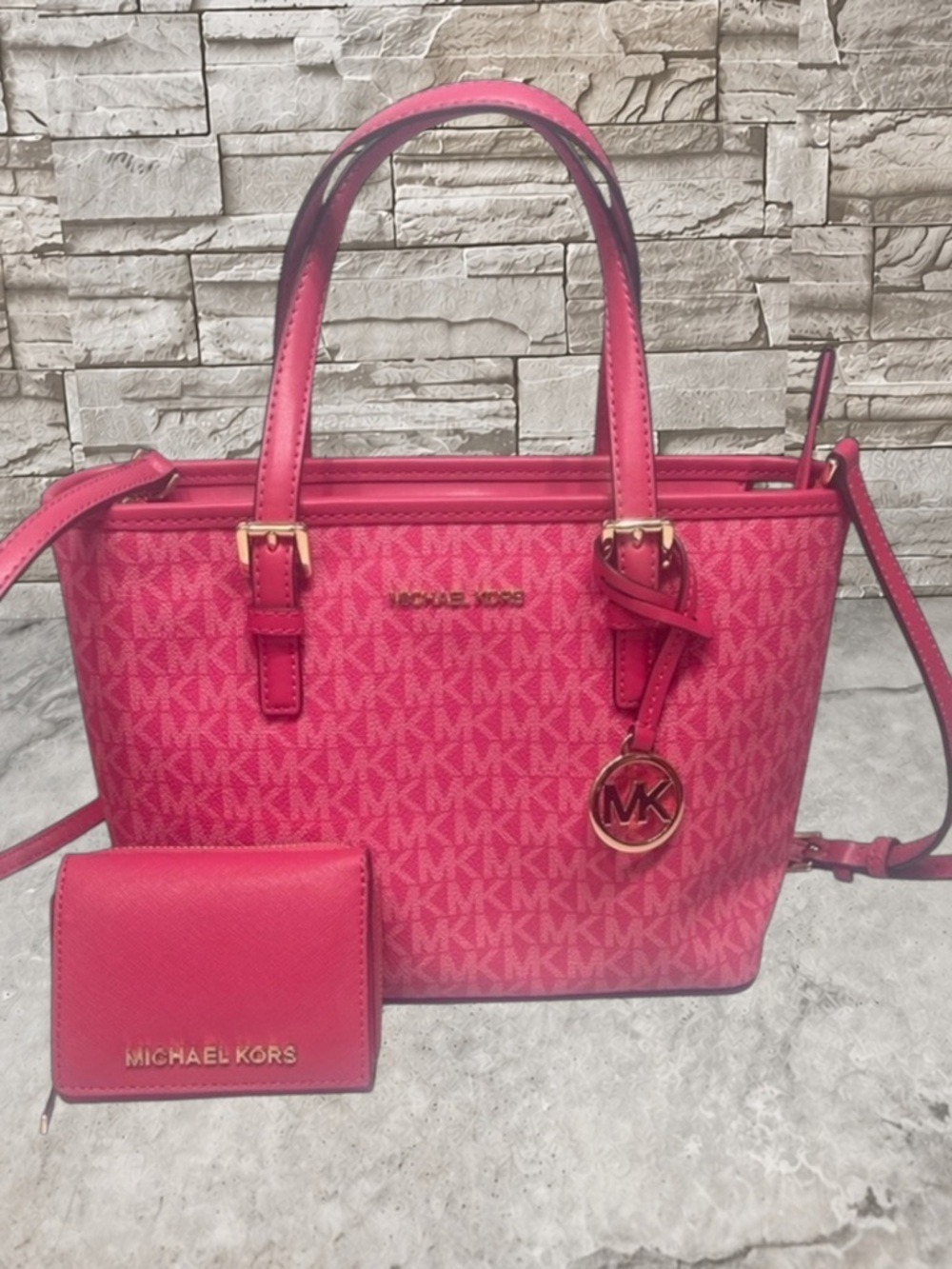 Michael Kors Small Signature Logo Tote & Wallet Set Electric Pink
